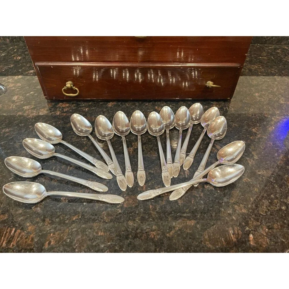Oneida silverplated flatware 
